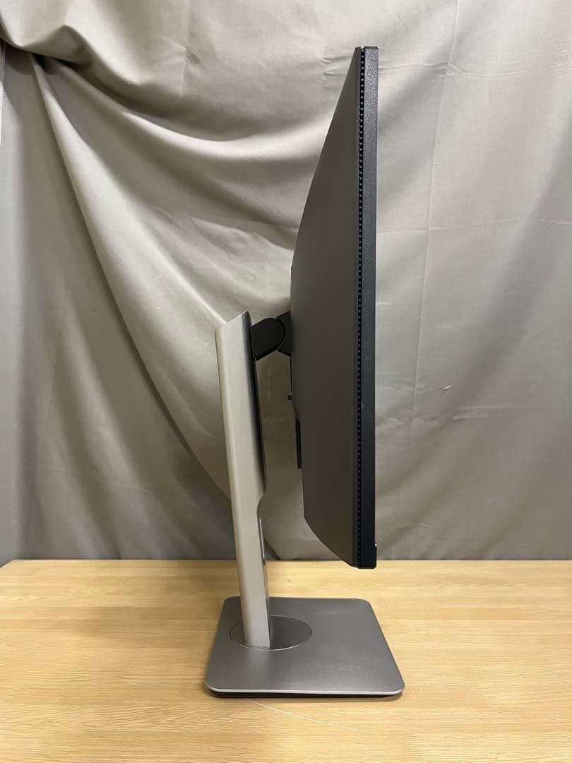 DELL P2422H 23.8インチ液晶モニター　PS4 対応 2022年製