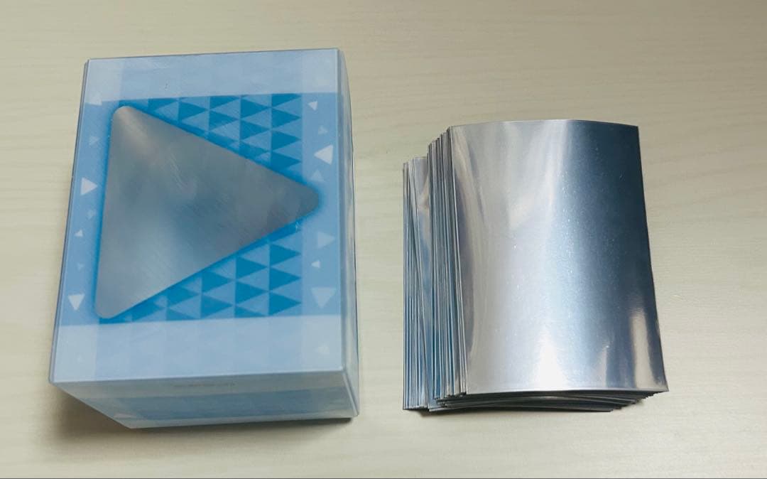 白上フブキ カードケース スリーブ