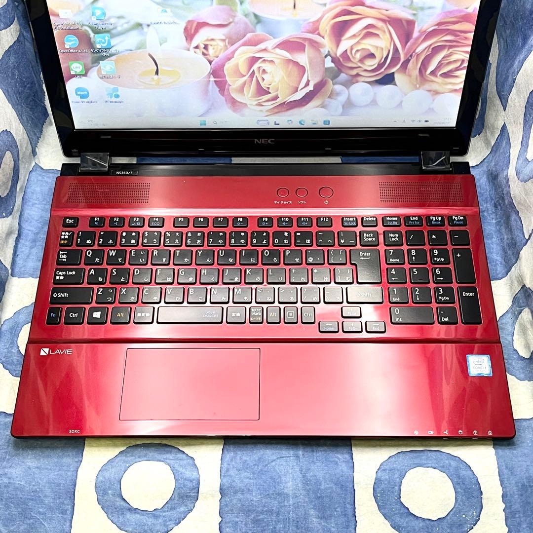 快速SSD256GB☆貴重赤ノートPC♪ブルーレイ&カメラ！第7世代！Win11