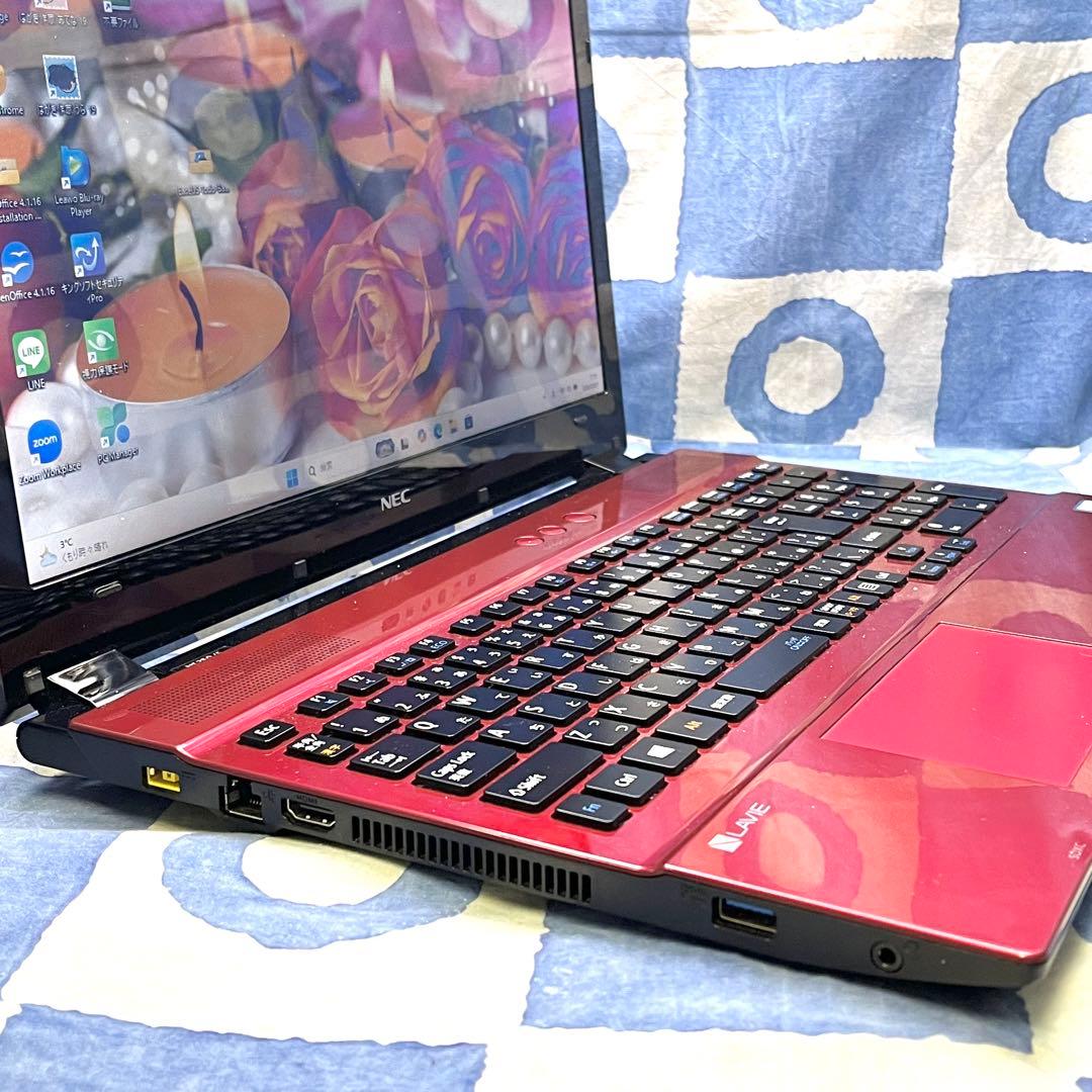 快速SSD256GB☆貴重赤ノートPC♪ブルーレイ&カメラ！第7世代！Win11