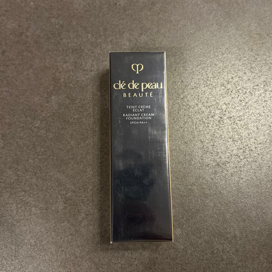 クレ・ド・ポーボーテ　タンクレームエクラn