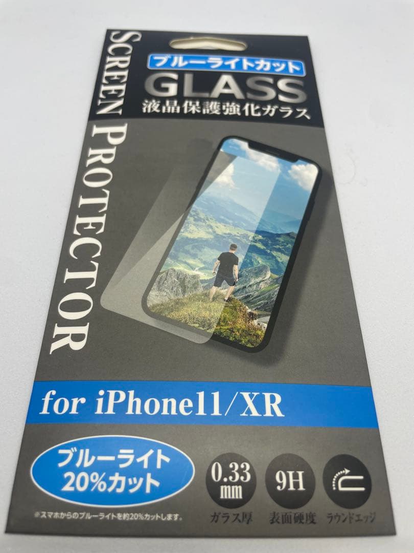 レッド iPhone XR 本体