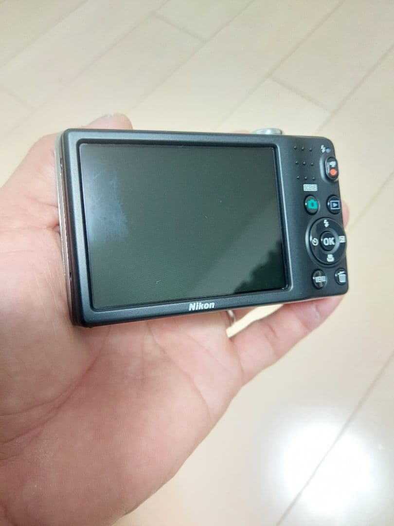動作確認済み　Nikon Coolpix L26 デジタルカメラ スマホ転送OK