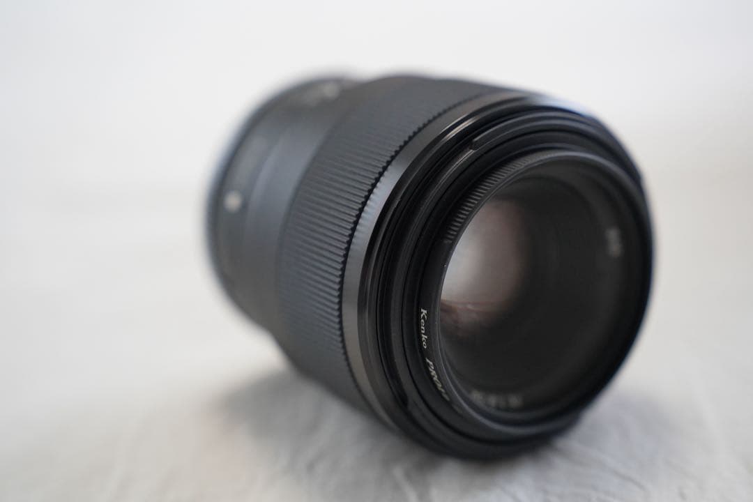 新品☆ 美品 SONY 単焦点レンズ FE 50mmF1.8 保護フィルター付属