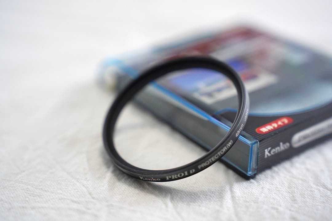 新品☆ 美品 SONY 単焦点レンズ FE 50mmF1.8 保護フィルター付属