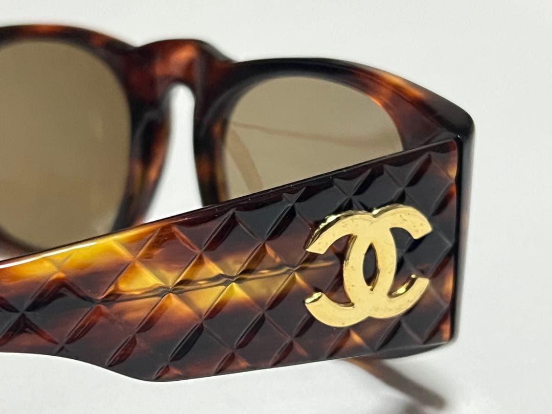 CHANEL ビンテージべっ甲サングラスシャネルココマークキルティングパターン