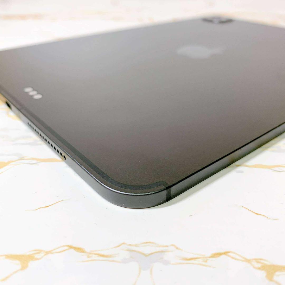 新品同様iPad Pro 11インチ M4 セルラー 256GB BT100%