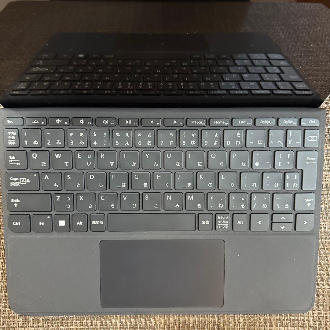 Windowsタブレット本体 Microsoft Surface Go 64GB Model 1926