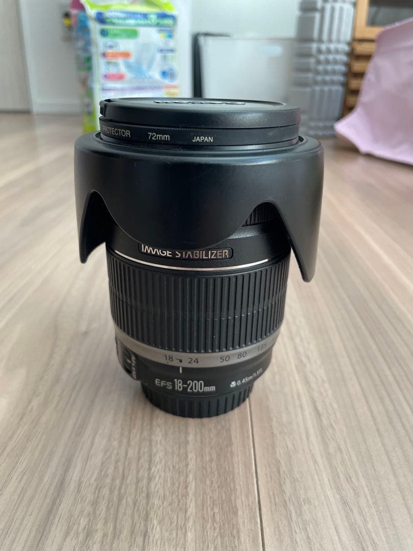 キャノン CANON EF-S 18-200mm F3.5-5.6 IS