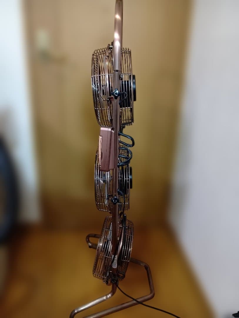 ドウシシャ DOSHISHA 3連タワー型メタル扇風機