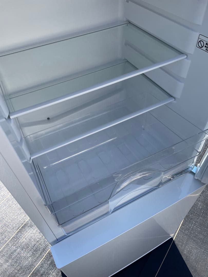 新品同様‼️2ドア冷蔵庫 NTR-106WH 106L