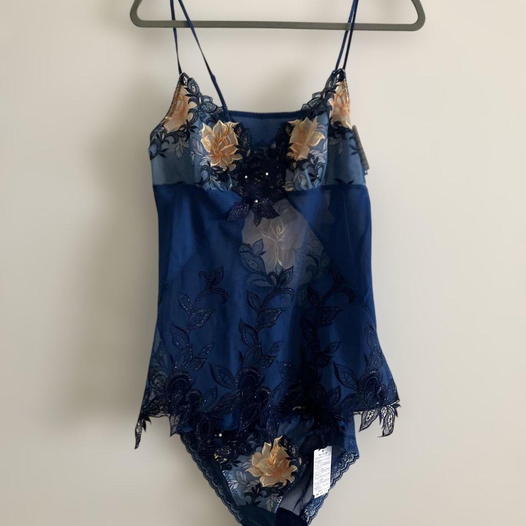 【サルート】キャミソール（L）&ショーツ（M）　ブルー