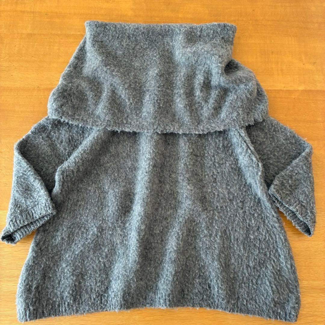 VlasBlommeオフショルダー七分袖グレーリネンウール混ニット