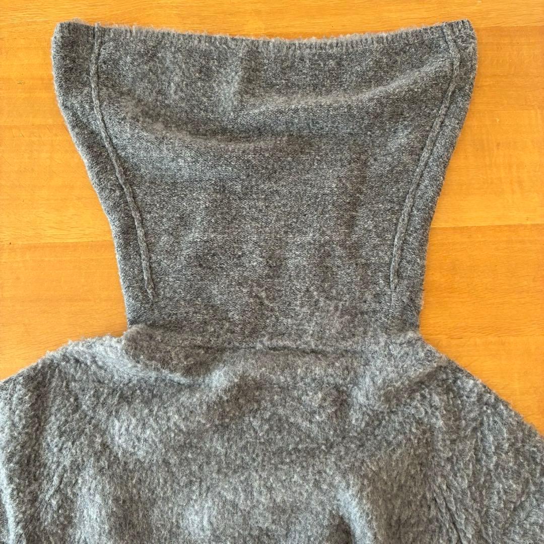 VlasBlommeオフショルダー七分袖グレーリネンウール混ニット