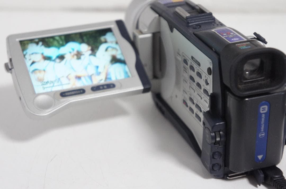 DCR-TRV30 SONY MiniDVビデオカメラ ac-sq950