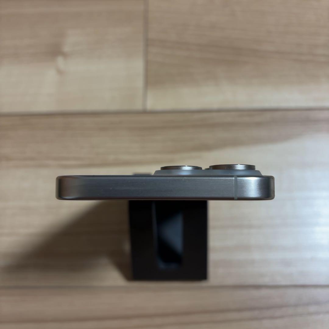 バッテリー100% iPhone15 Pro Max 256GB ナチュラル