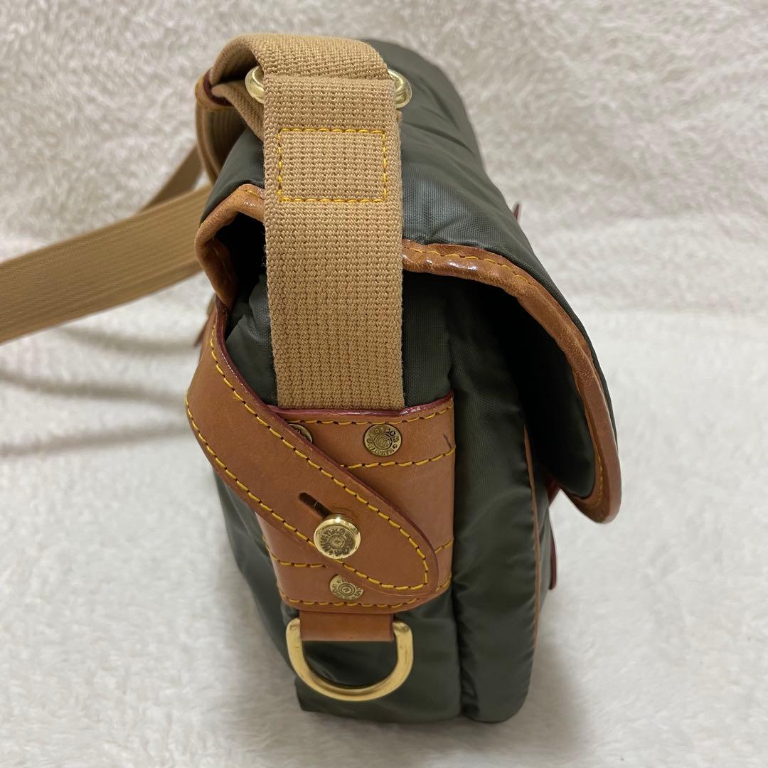 【希少】ハンティングワールド バチュークロス カーキ メッセンジャーバッグ