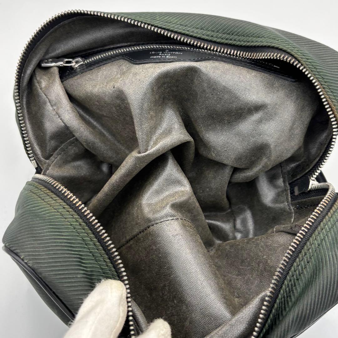 ルイヴィトン パラナ タイガ セカンドバッグ クラッチバッグ　キャンバス