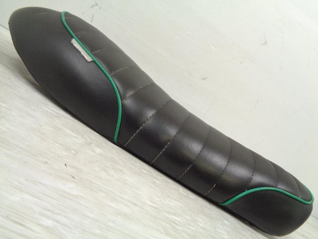 250TR キャブ Fi イージーライダース ナイトロヘッズ シート