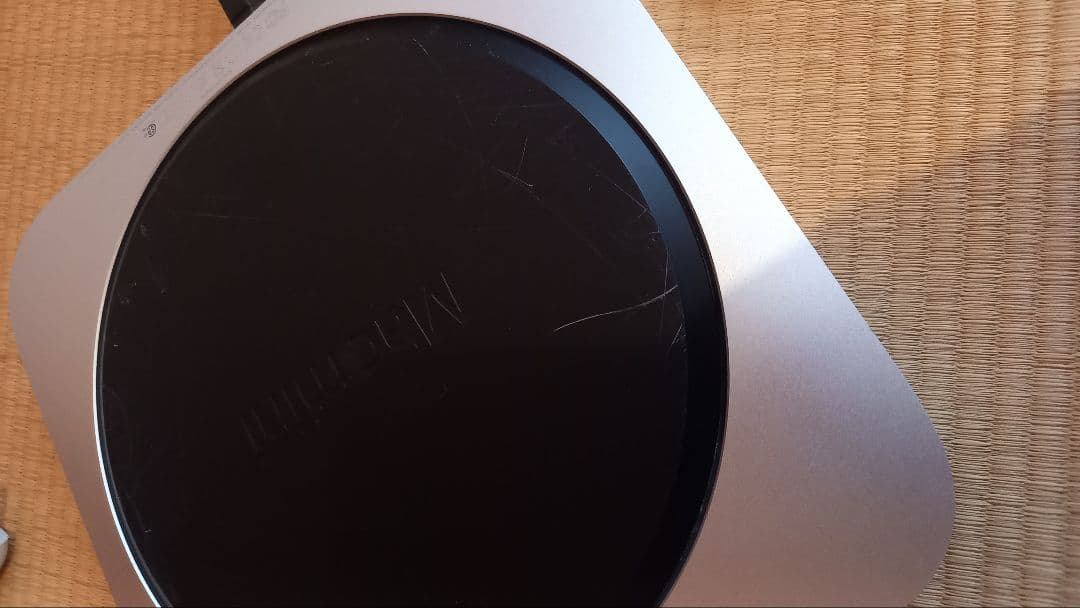 Apple Mac mini Late 2014 SSDディスク付