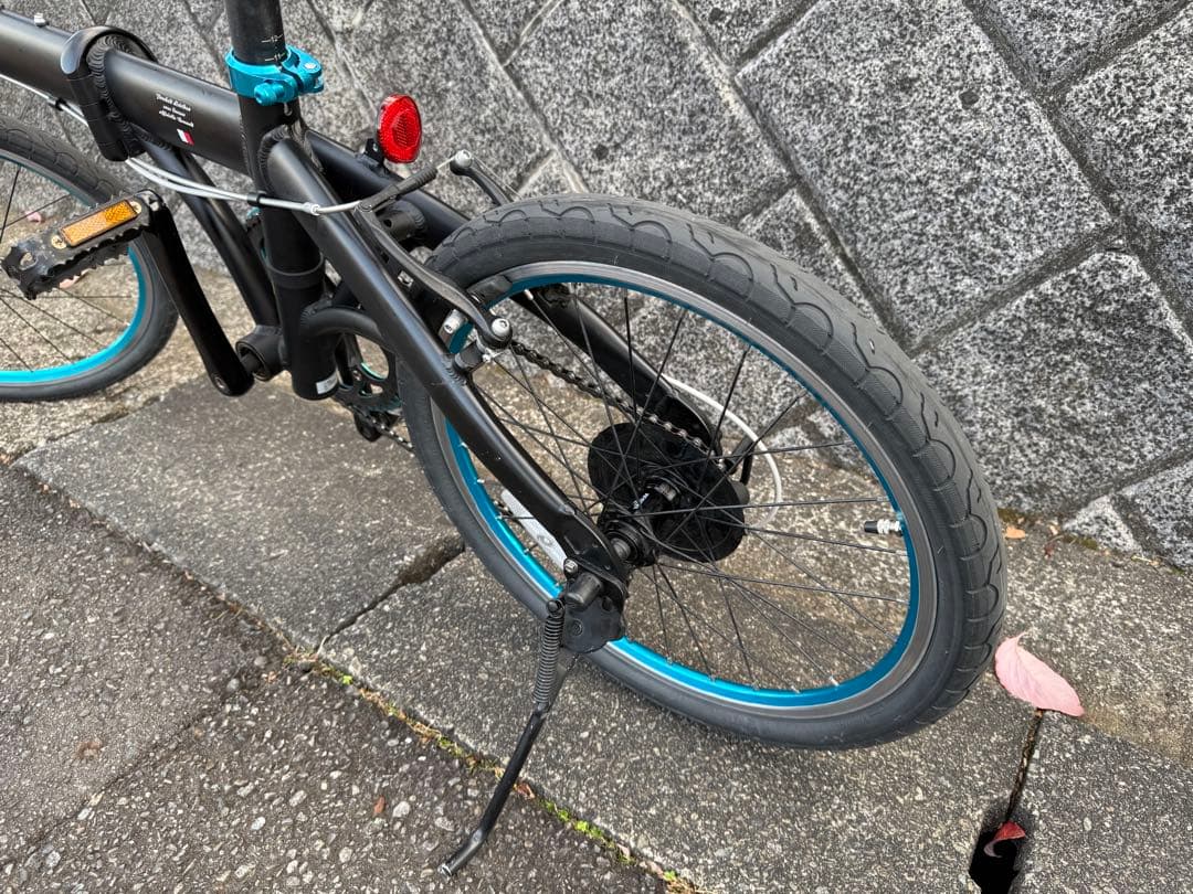 送料込みRENAULT 折りたたみ自転車 ブラック/ターコイズ