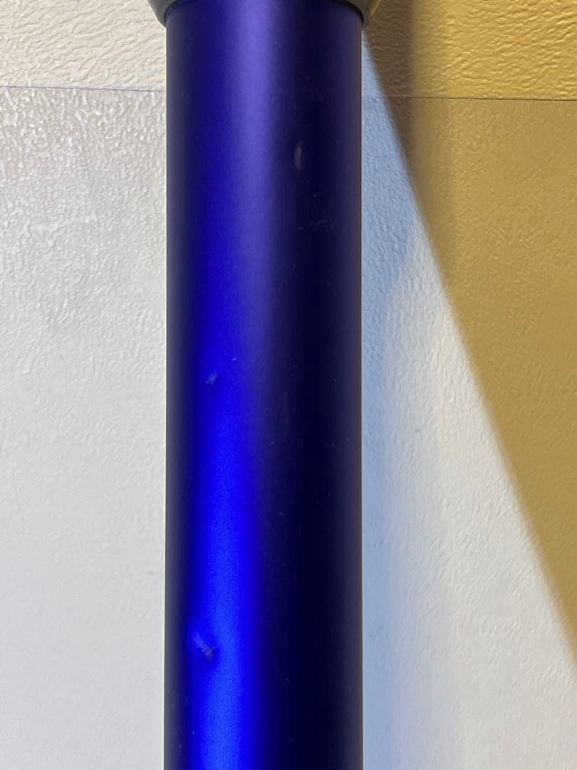 動作品ダイソンコードレス掃除機 dyson sv12 V10 E9