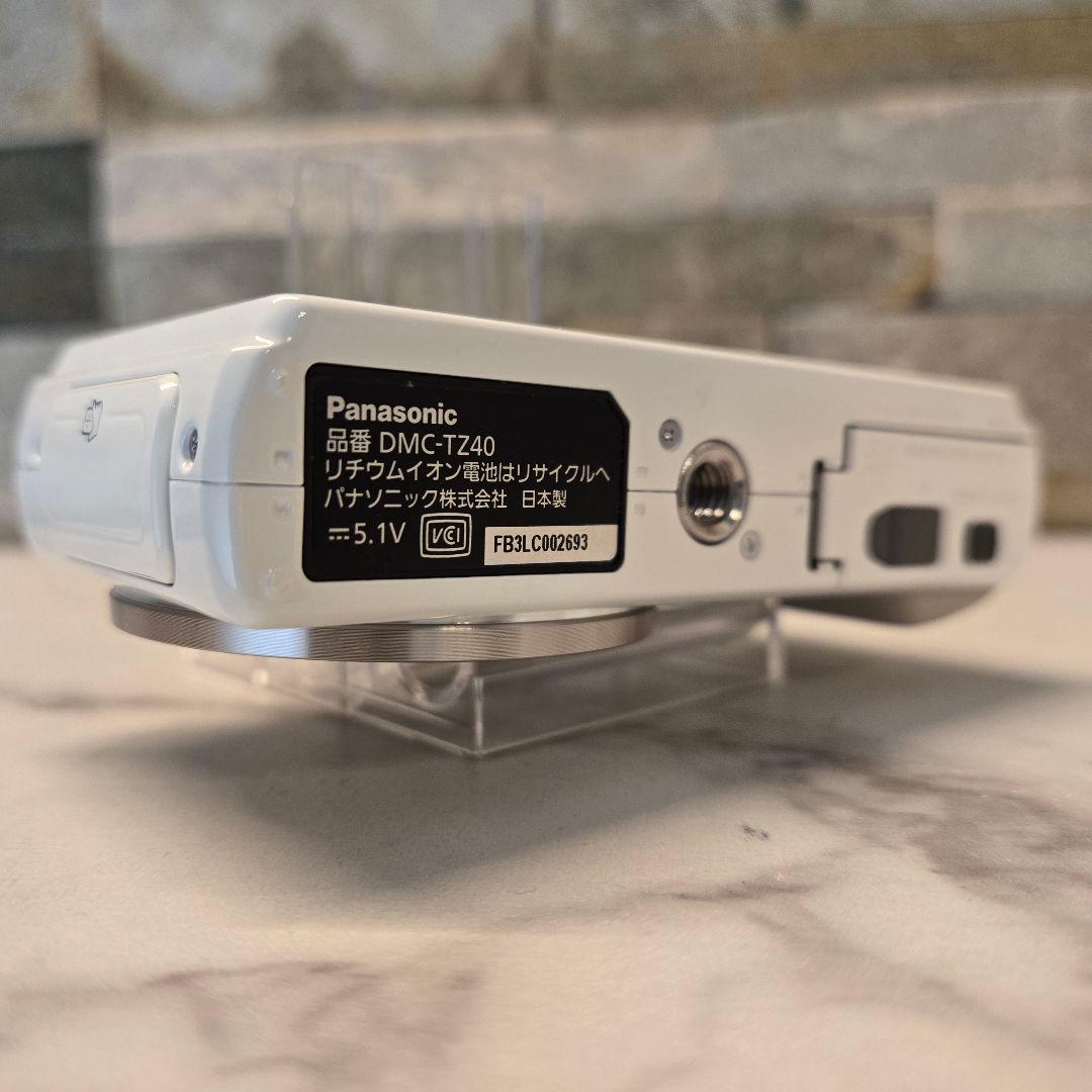 美品　パナソニック LUMIX DMC-TZ40　デジカメ　ルミックス　白