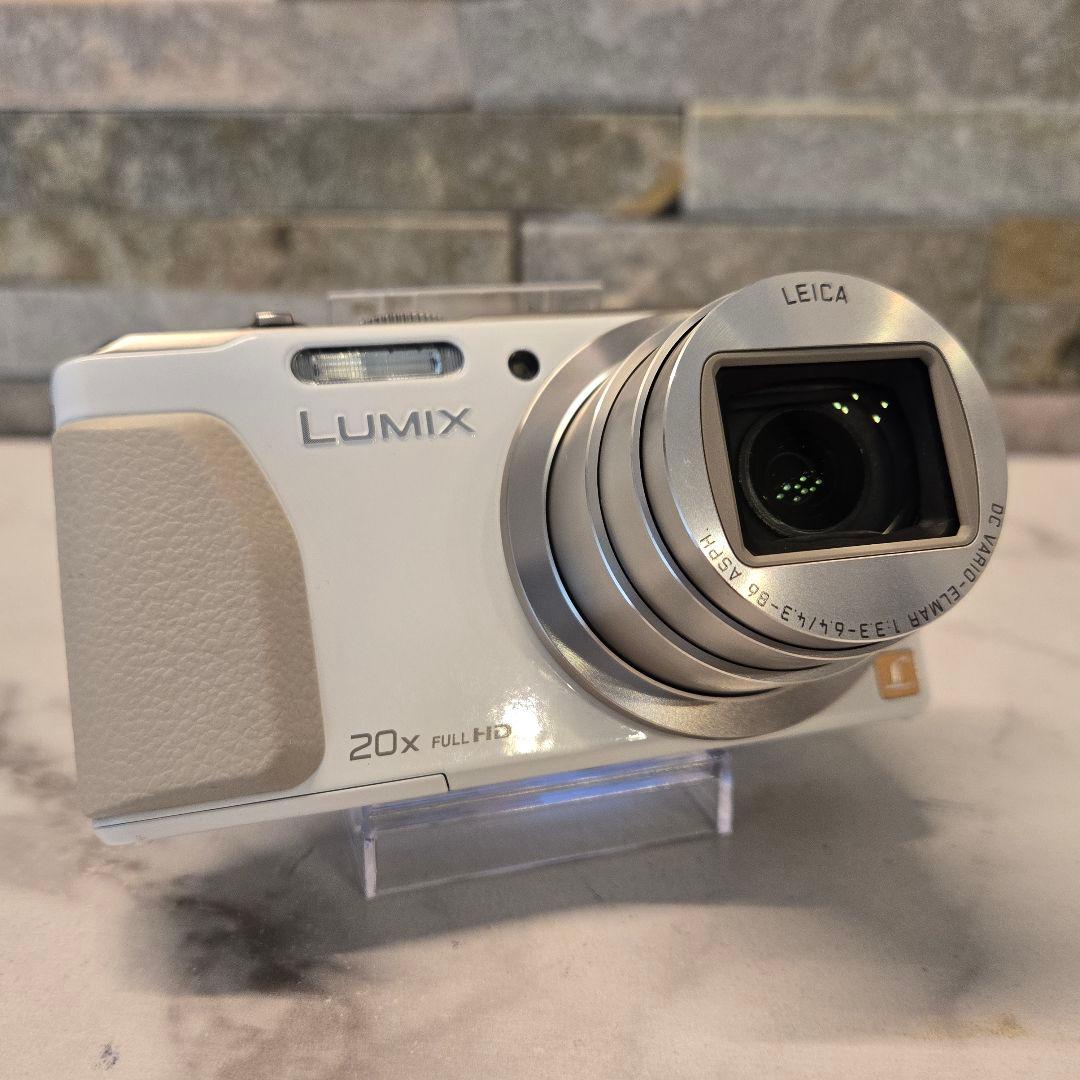 美品　パナソニック LUMIX DMC-TZ40　デジカメ　ルミックス　白