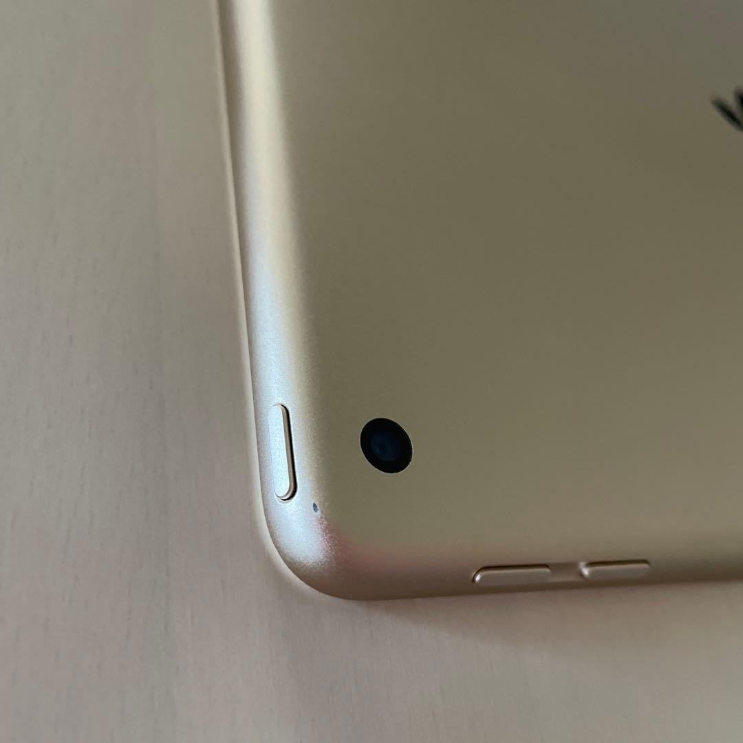iPad(第5世代)32GBゴールド