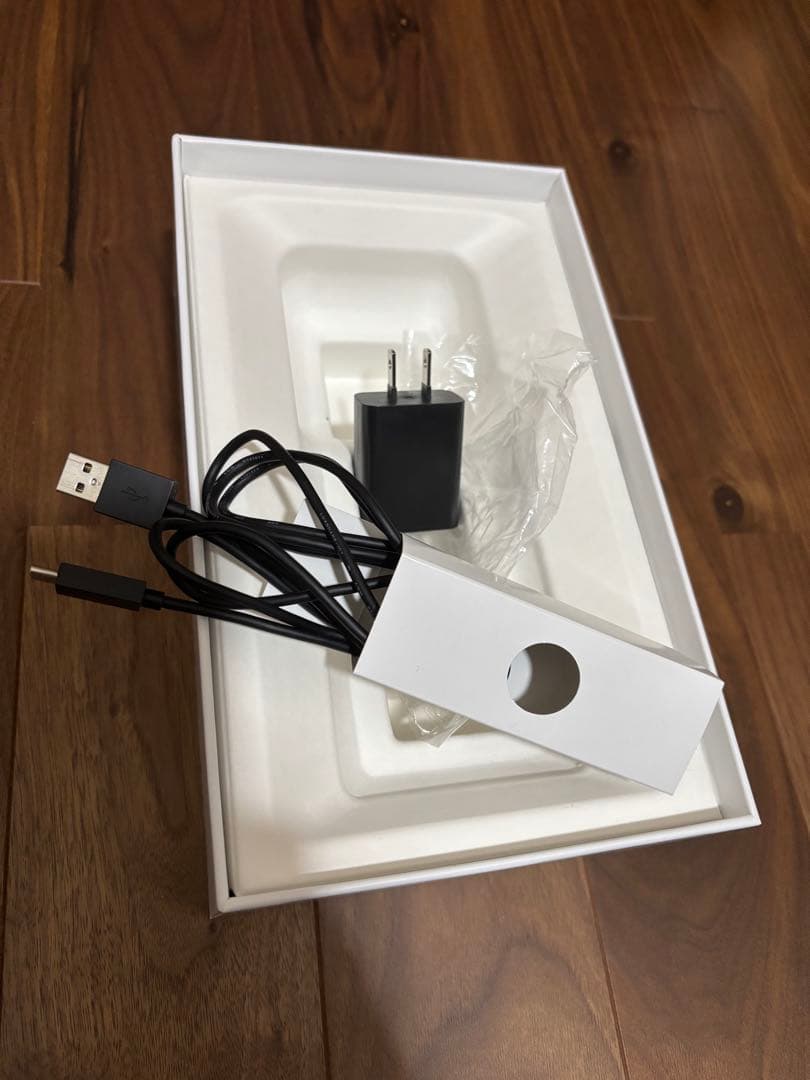 Rakuten Pay Terminal 本体と付属品