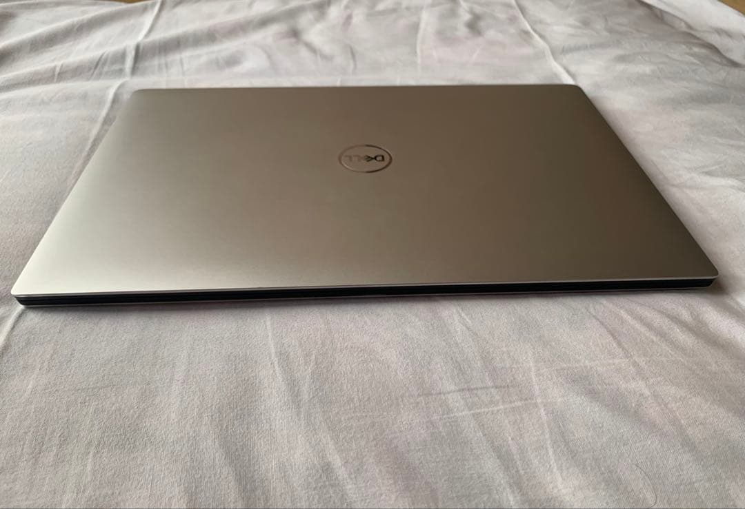 Dell precision 5540 PC 本体