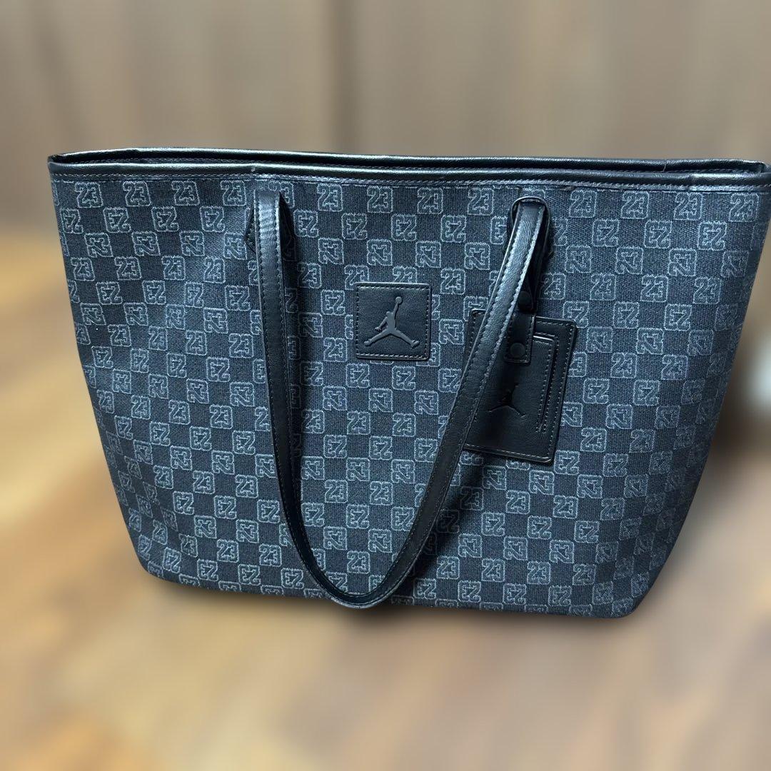 JORDANモノグラム トートバッグ