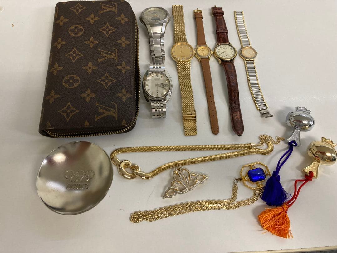 遺品整理 生前整理 アクセサリー 時計 財布などまとめ売り　I-5812