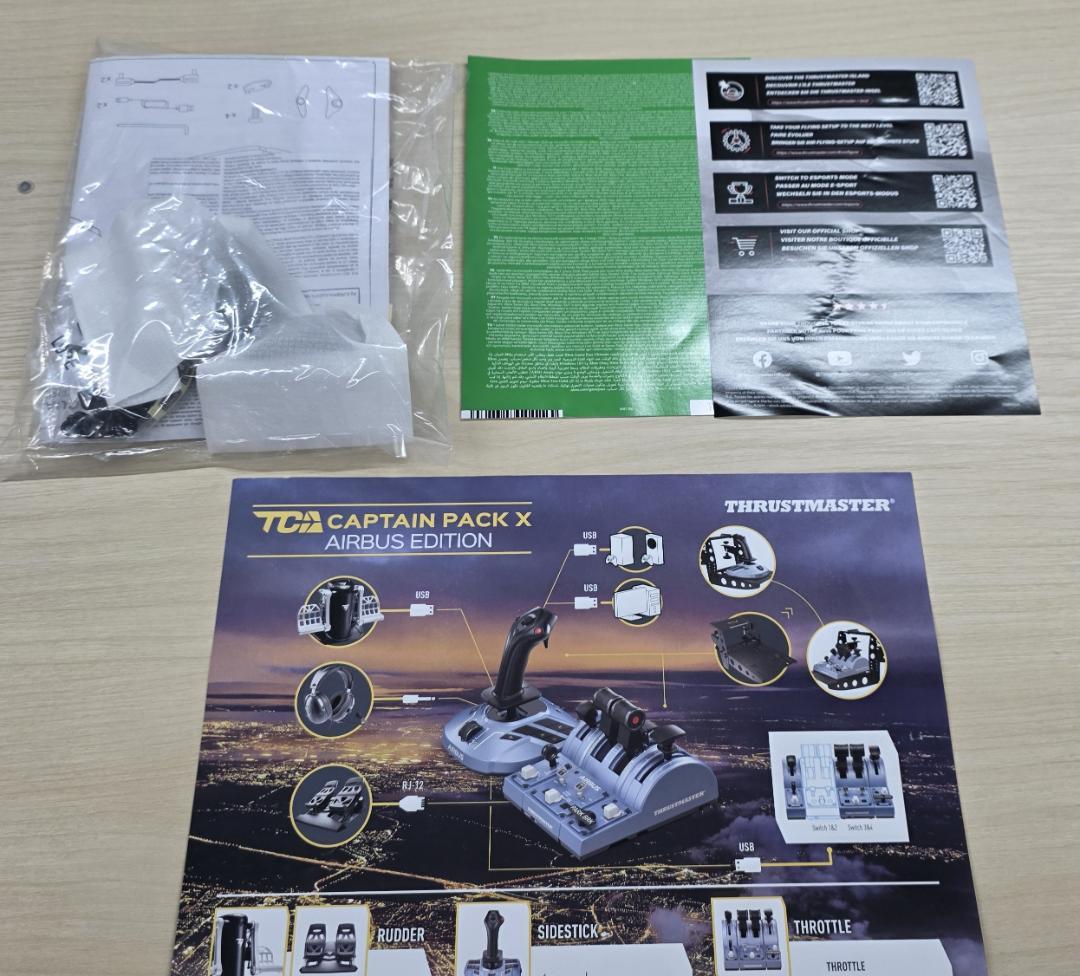 PC用ゲームコントローラー・コンバーター Thrustmaster TCA AirbusEdition + Rudder