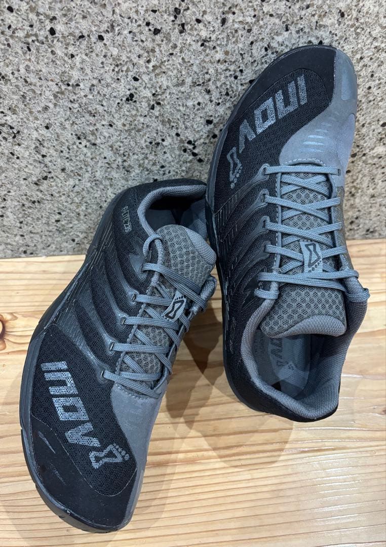 inov-8 f-lite 235 inov8 イノヴェイト　トレーニング