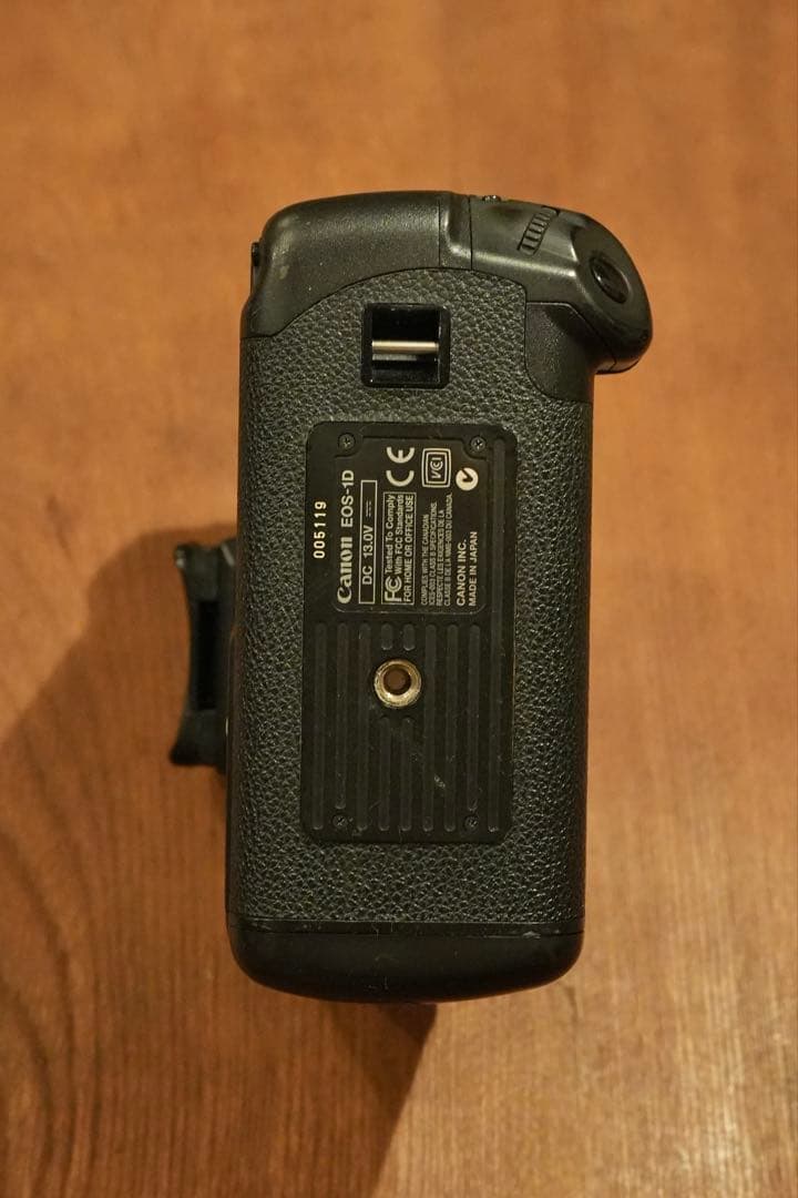 希少品 初代 Canon EOS 1D 【美品】