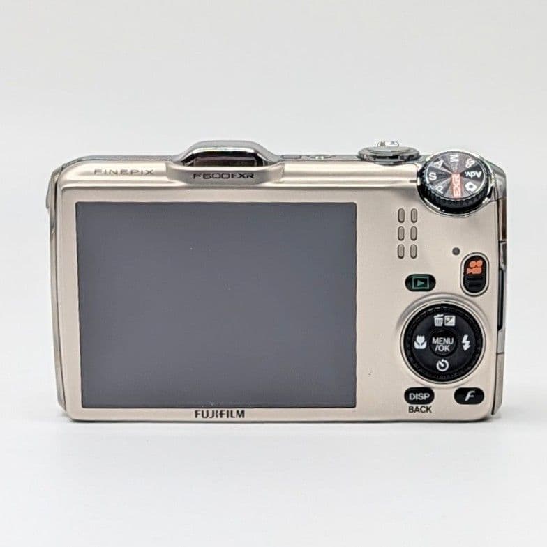 【極美品】FUJIFILM FinePix F600EXR