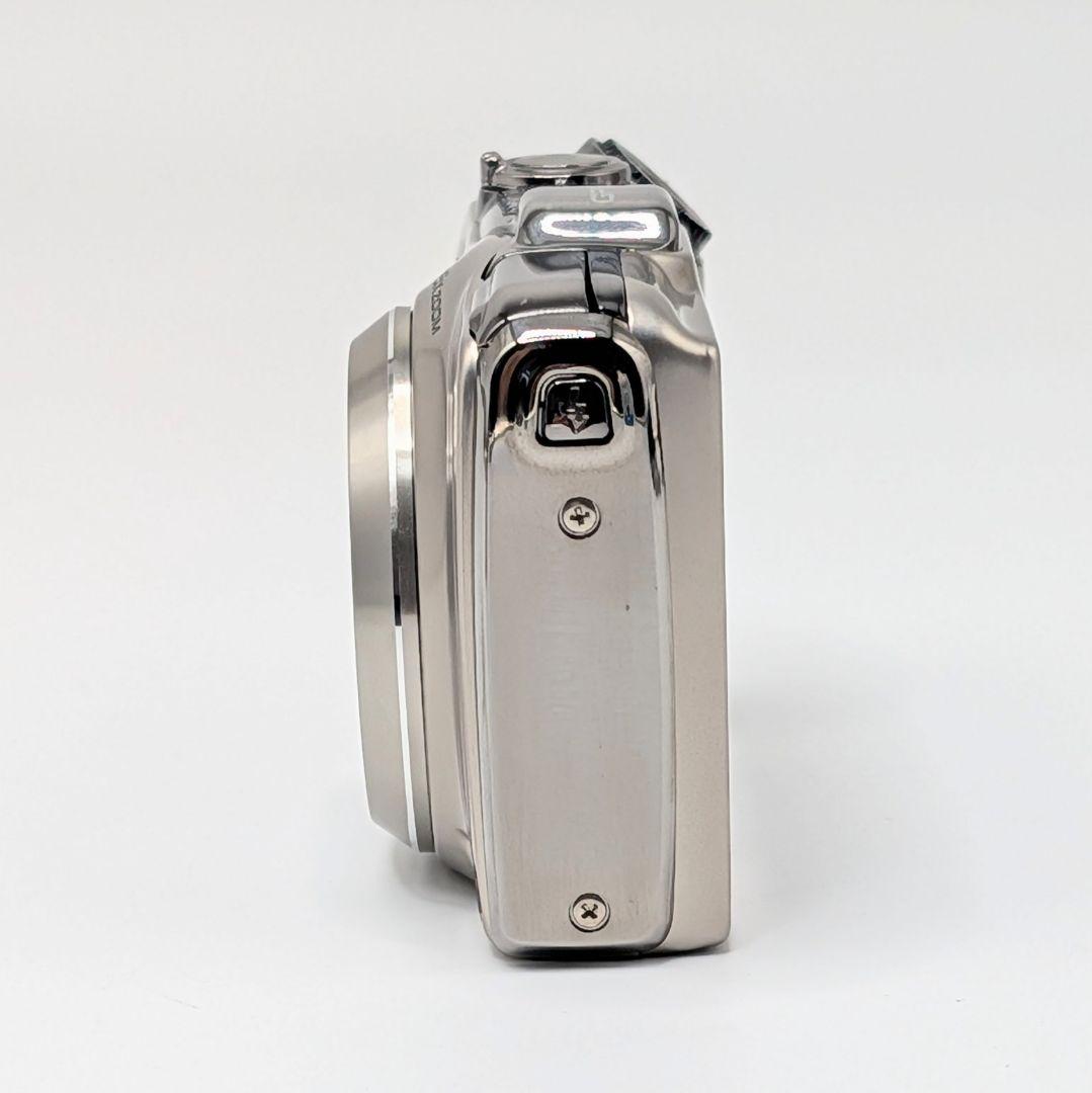 【極美品】FUJIFILM FinePix F600EXR