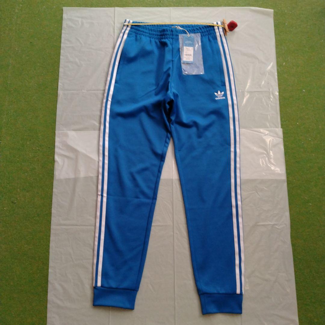 adidas【アディカラークラシックスSST、ジャージ上下セット】