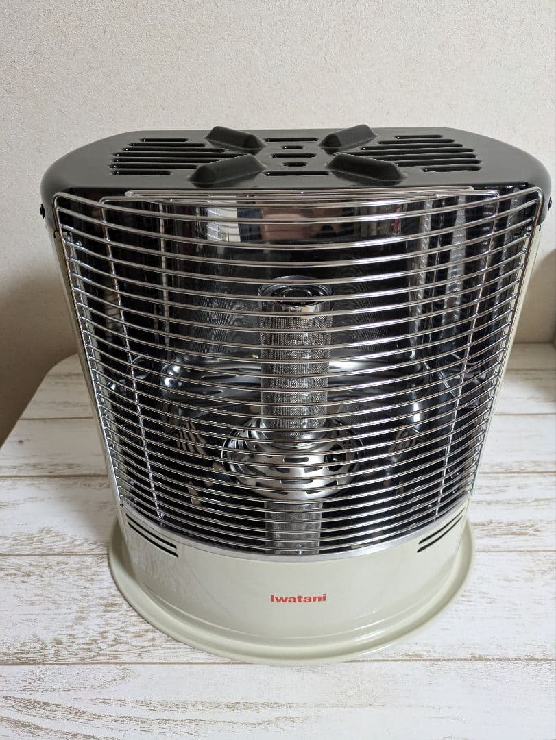 Iwatani　カセットガスストーブ　CB-STV-DKD3-C　デカ暖Ⅲ