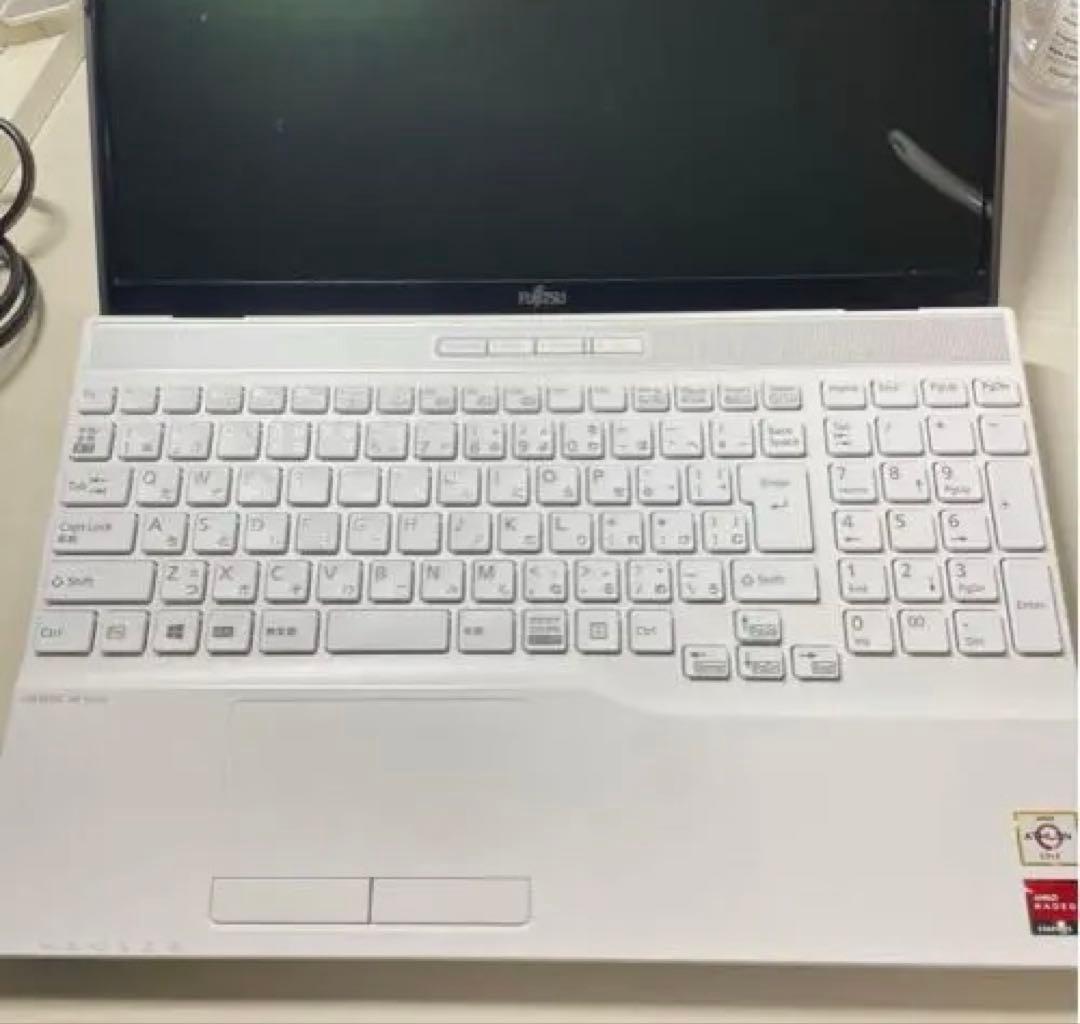 Fujitsu LIFEBOOK AH42/E1 2020年モデル