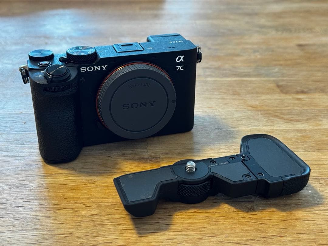 Sony α 7CⅡ ミラーレス一眼 本体＋グリップセット