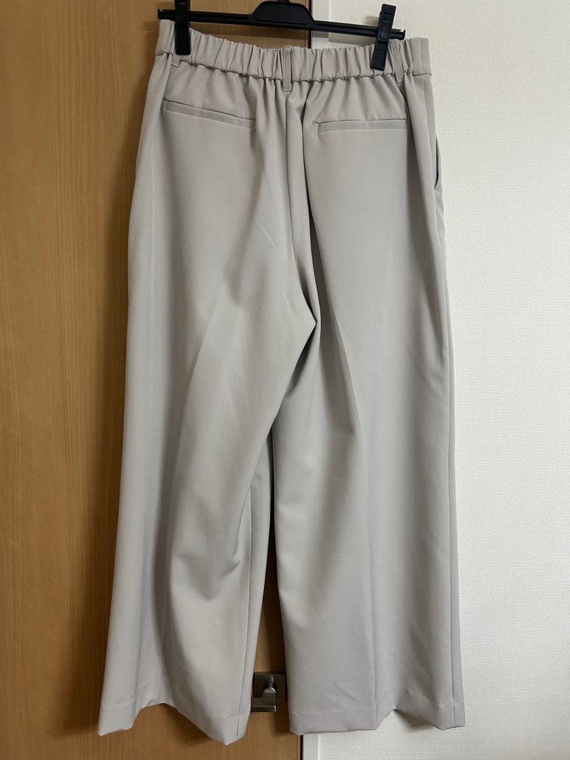 groveパンツスーツ