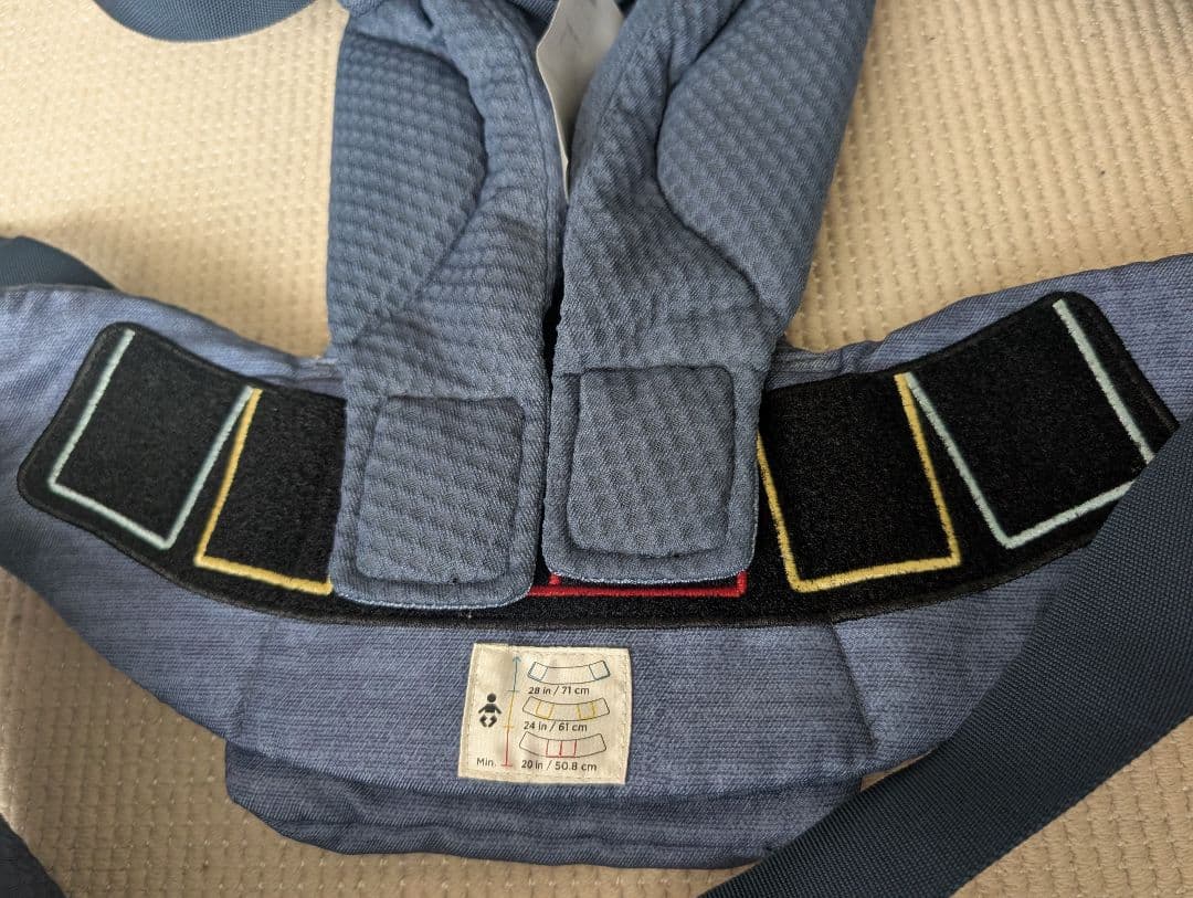 【美品】ergobaby OMNI ネイビー抱っこひも カバー付き