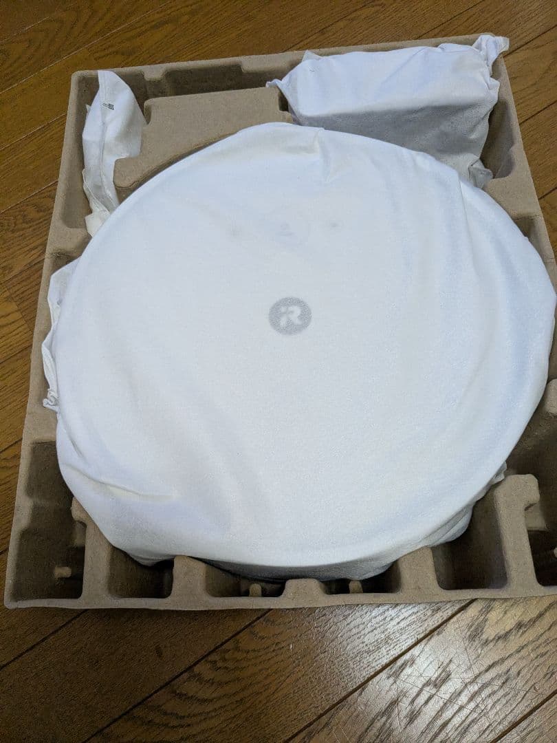 【新品未使用】ルンバコン Essential robot Y011260ホワイト