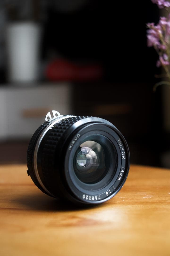 レンズ(単焦点) Nikon NIKKOR 24mm f/2.8
