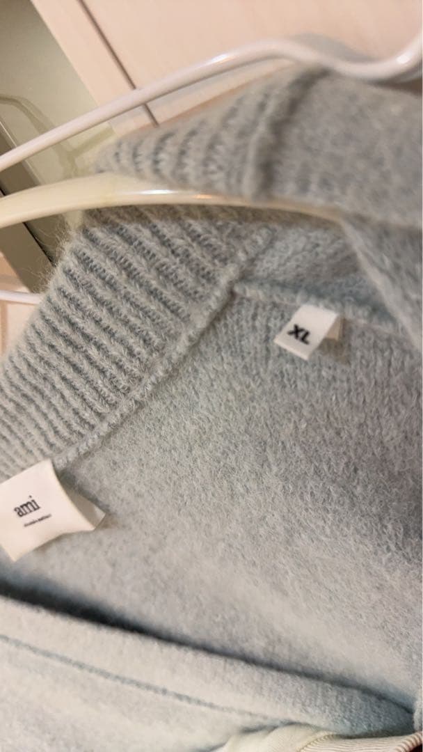 ami paris アミパリス　水色カーディガン