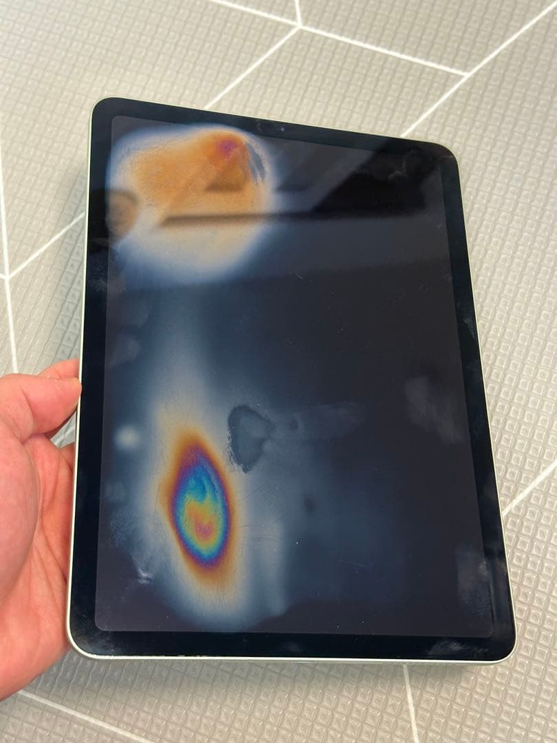 iPad本体 iPad air4 64GB + magic keyboard