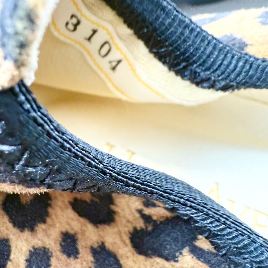 【新品】ヒルズアベニュー　パンプス（22）レオパード柄　ウェーブソール　リボン