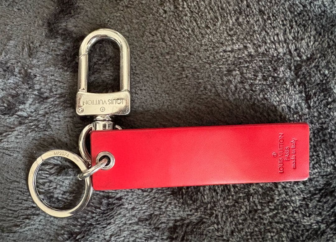 ✴︎Supreme & LVコラボ キーホルダー　美品✴︎